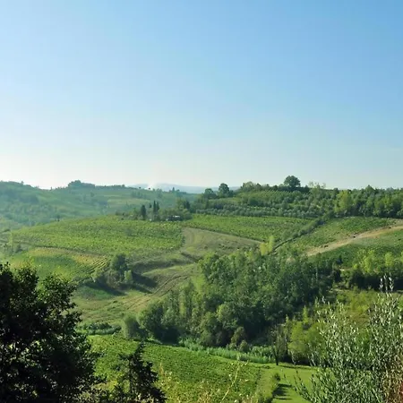 Tuscan Escape With Pool Semesterbostad